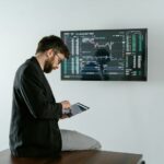 broker