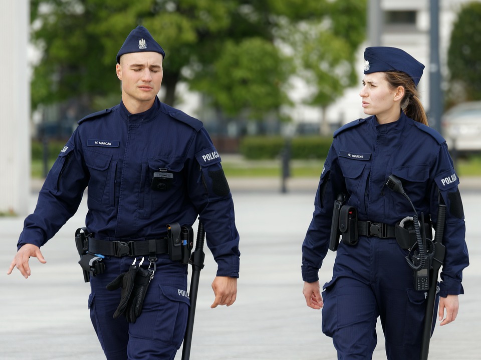 métier police